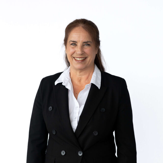 Image of Debbie Correia